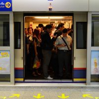 MRT（地下鉄）