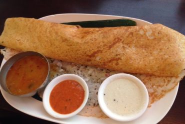 タイで食べるインドの「ドーサ」